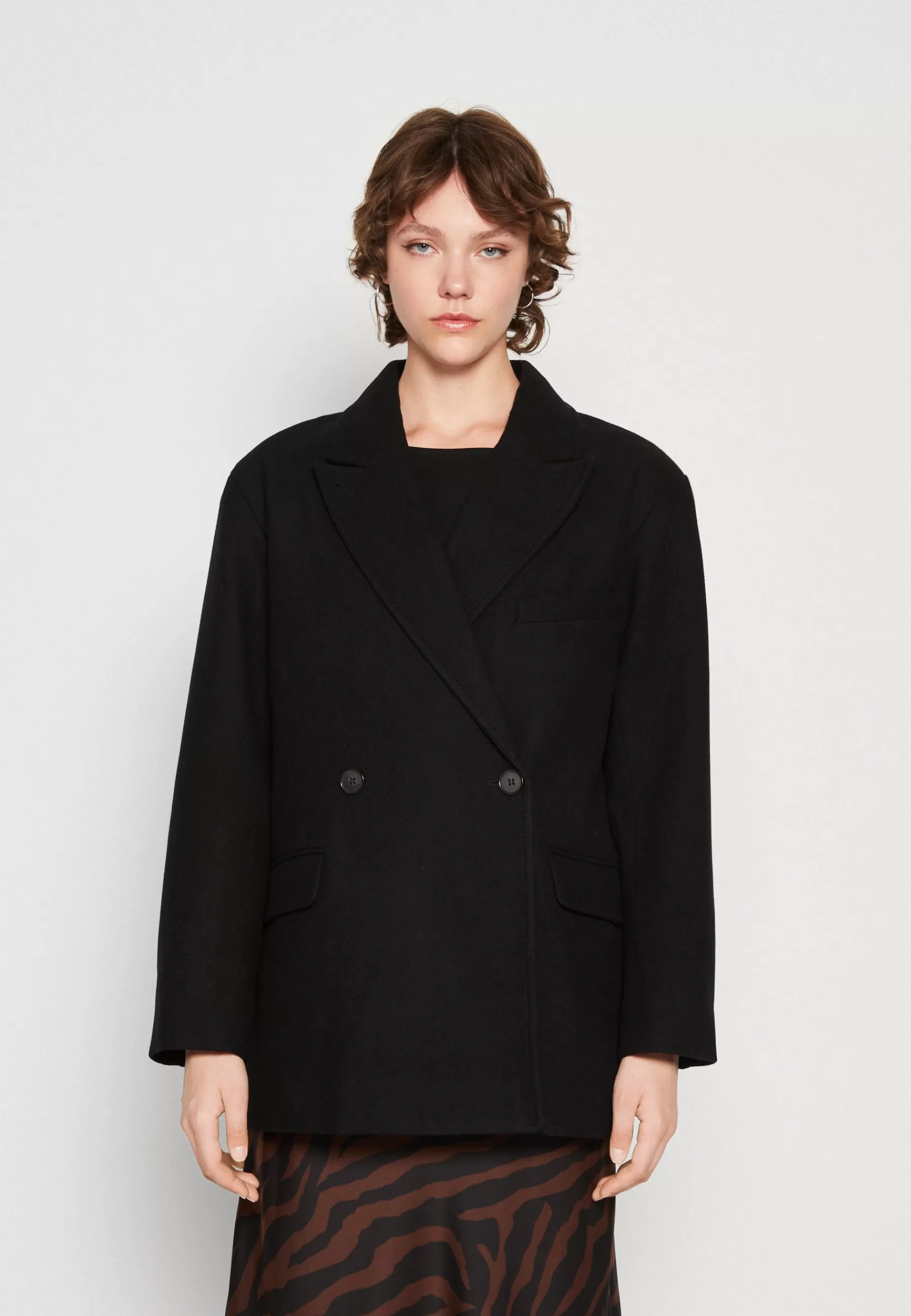 Carla - Manteau Classique | Weekday Shop