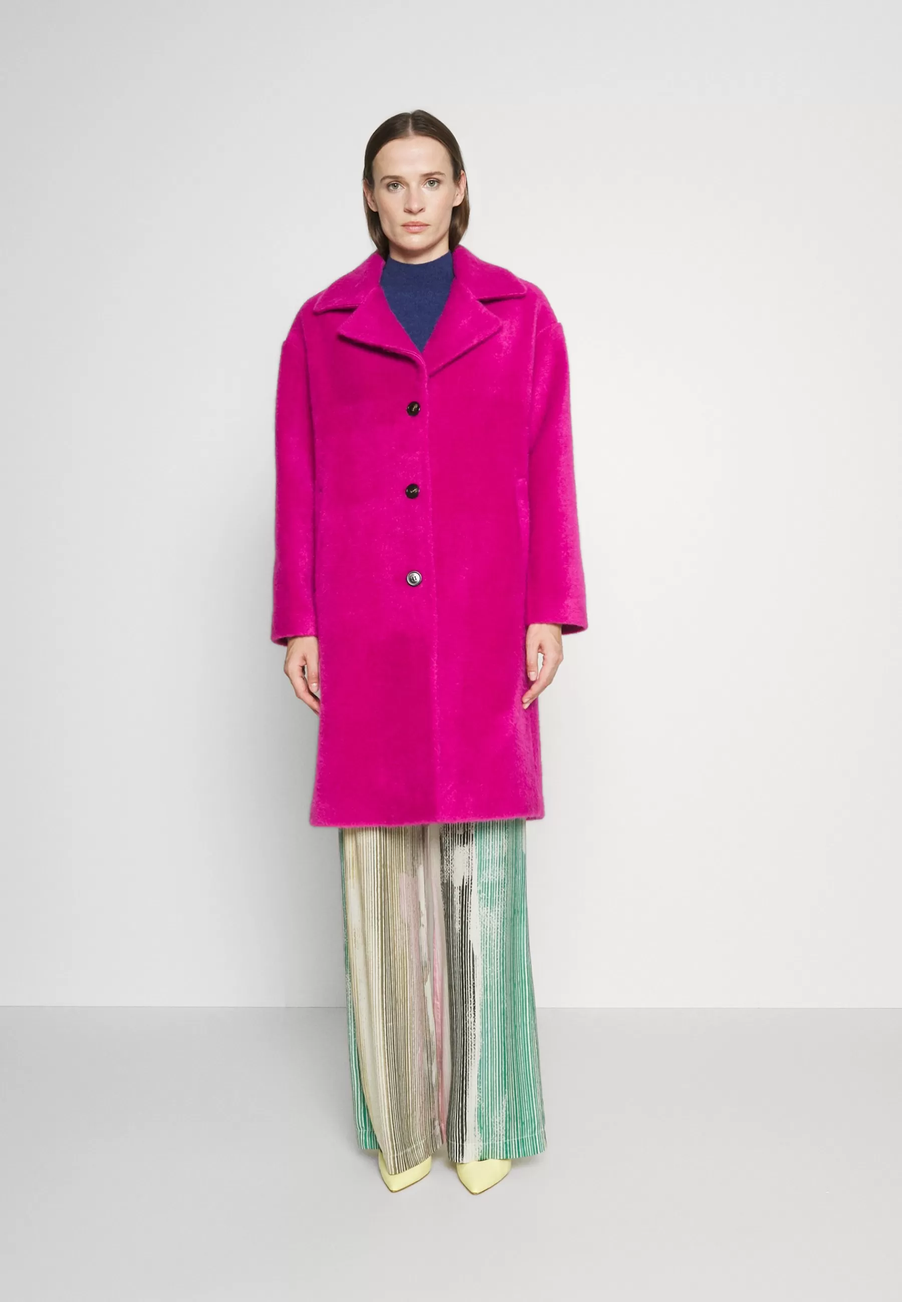 Coat - Manteau Classique | Repeat Sale