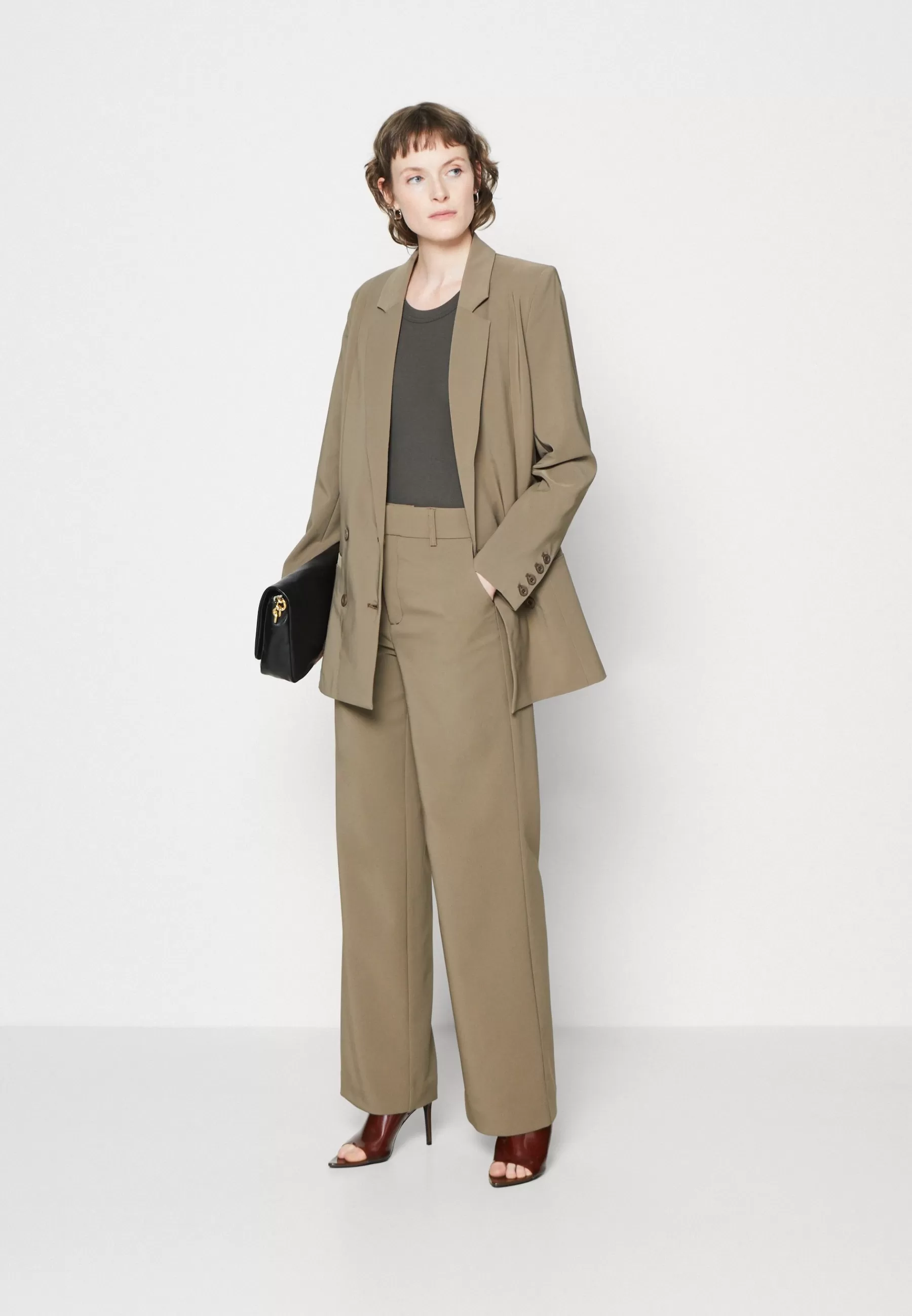 Joelle - Manteau Court | Gestuz Hot