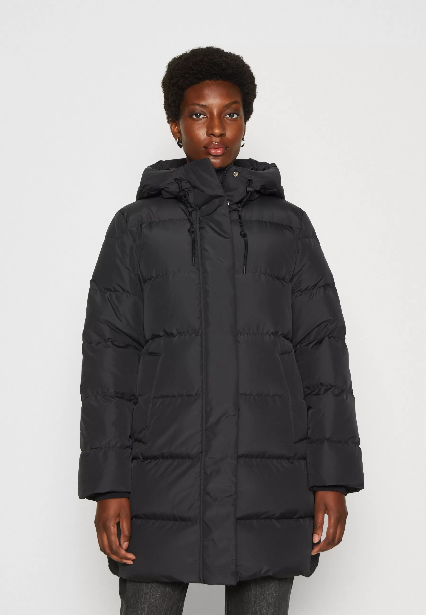 Femme Marc O'Polo DENIM Midi Responsible Puffer With Hood Welt Pockets Sideseam Slits - Doudoune