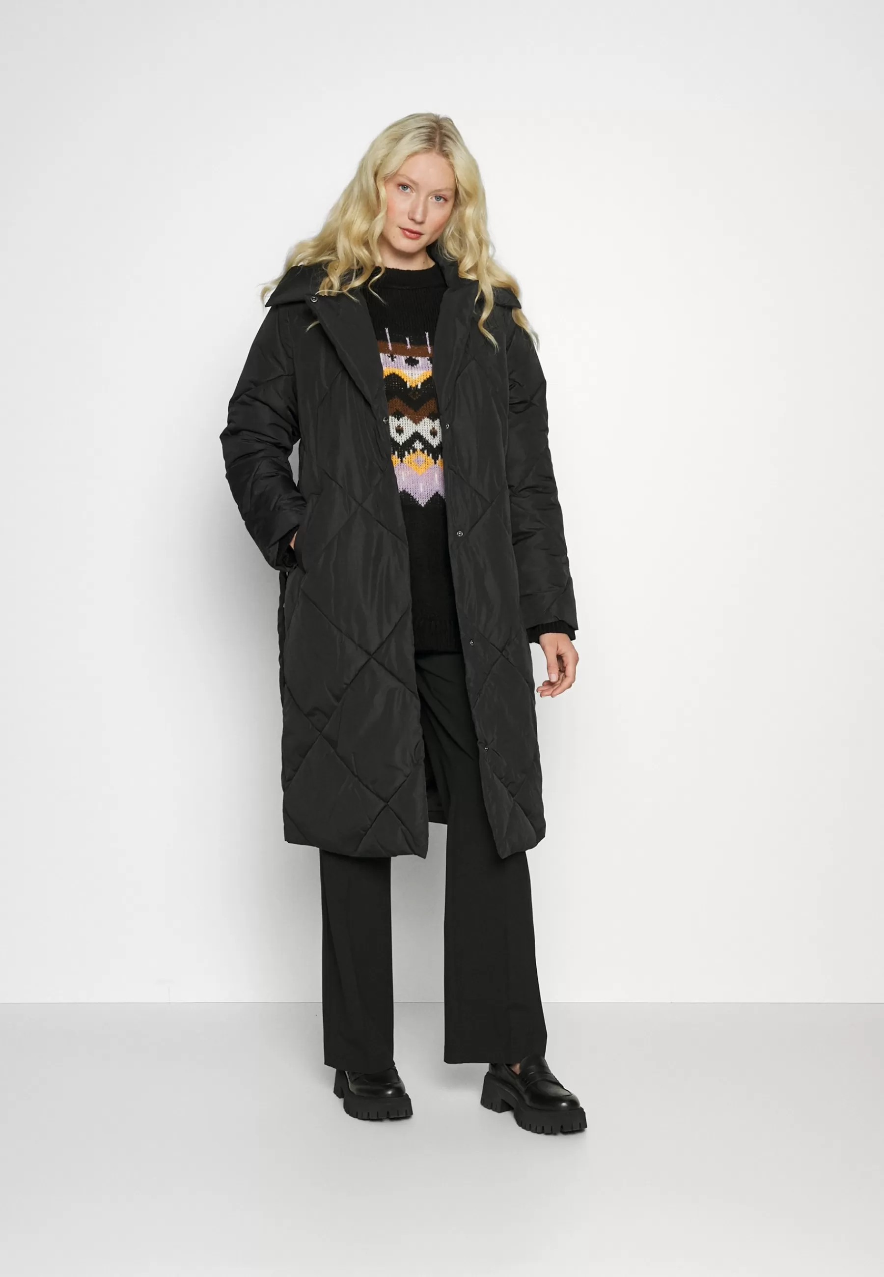 Onlsussi Quilted Puffer Coat - Manteau Classique | ONLY Tall Fashion