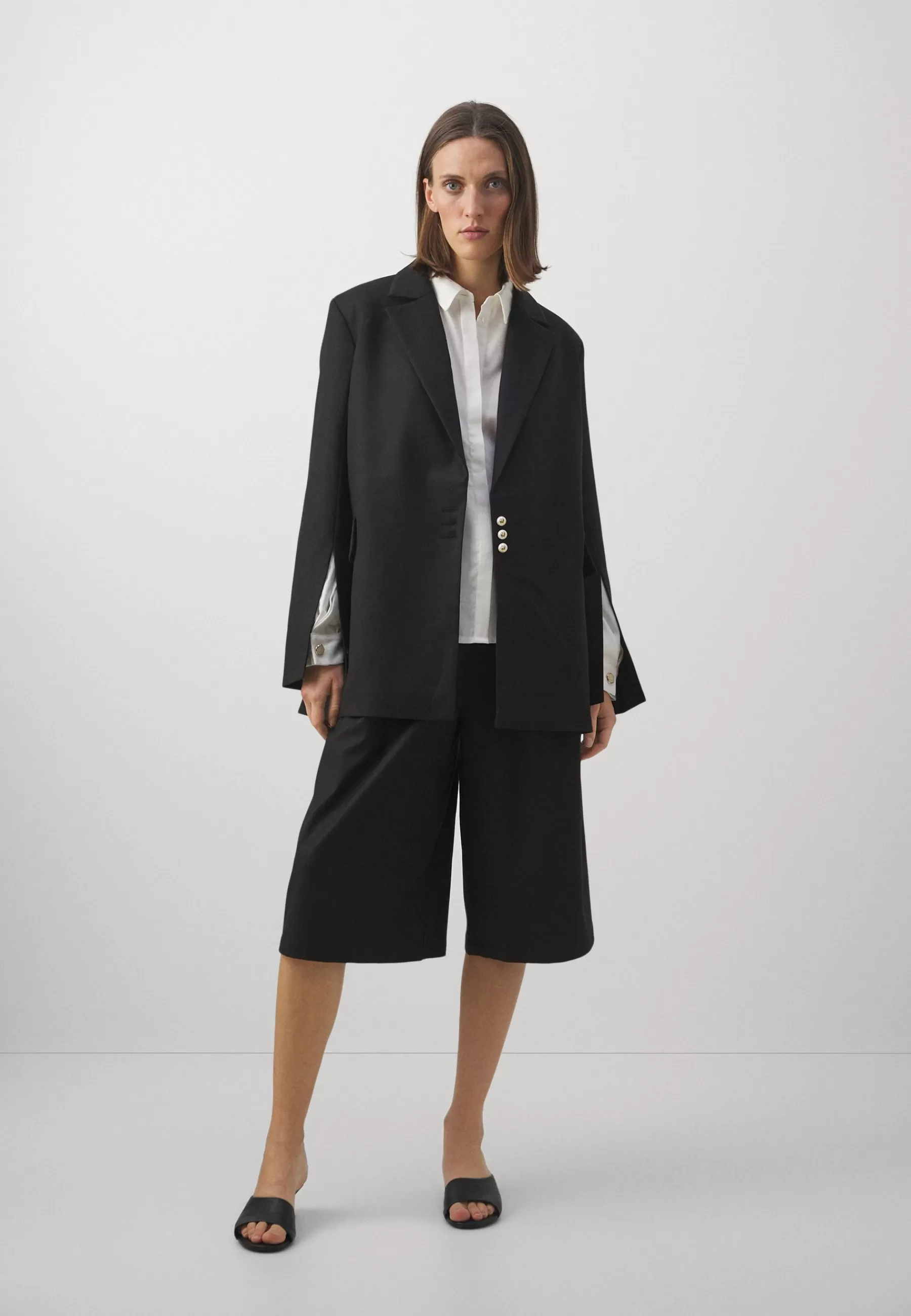 Tailored With Splits And Buttons - Blazer | Mother of Pearl Outlet