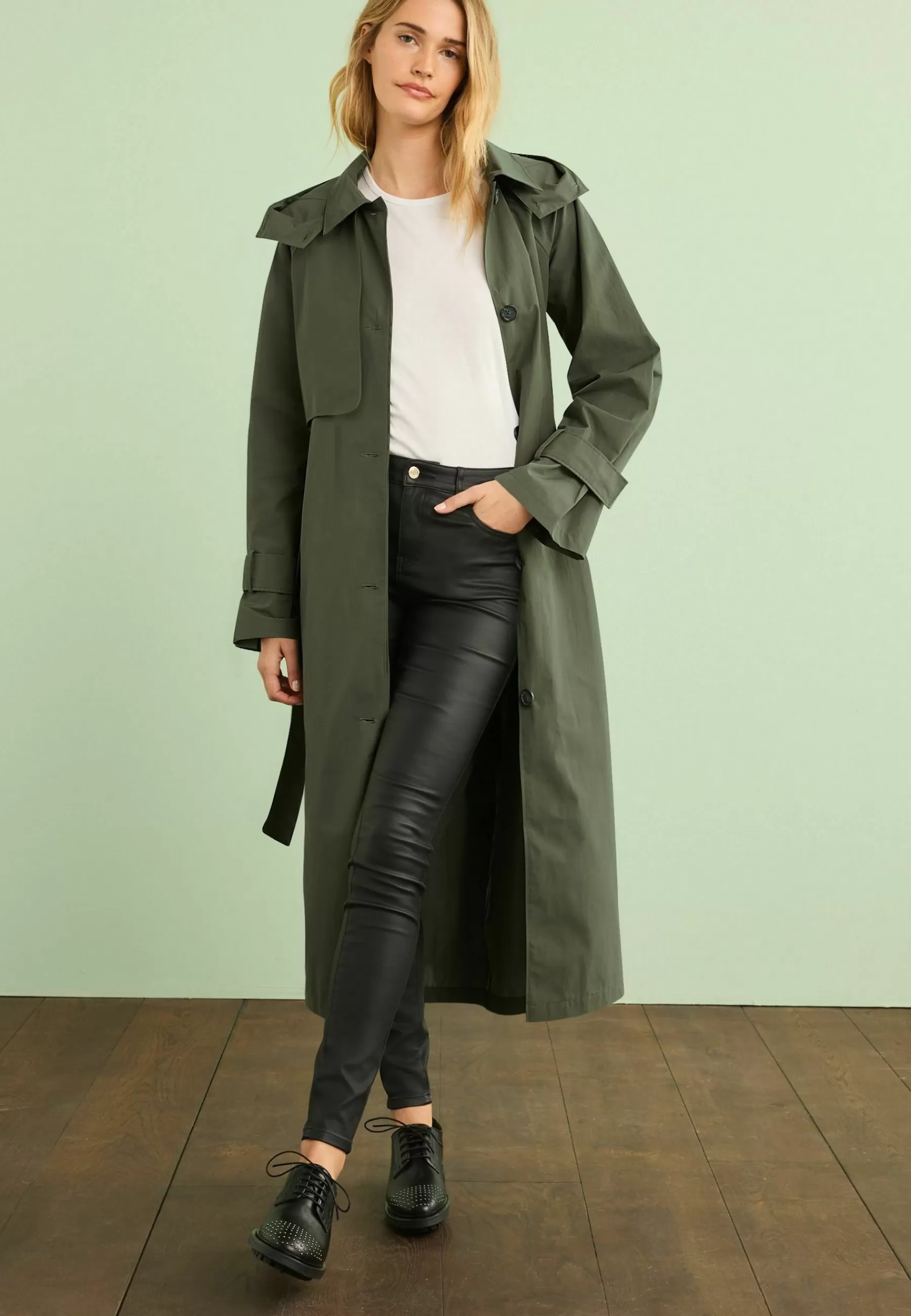 Trench | Next Store