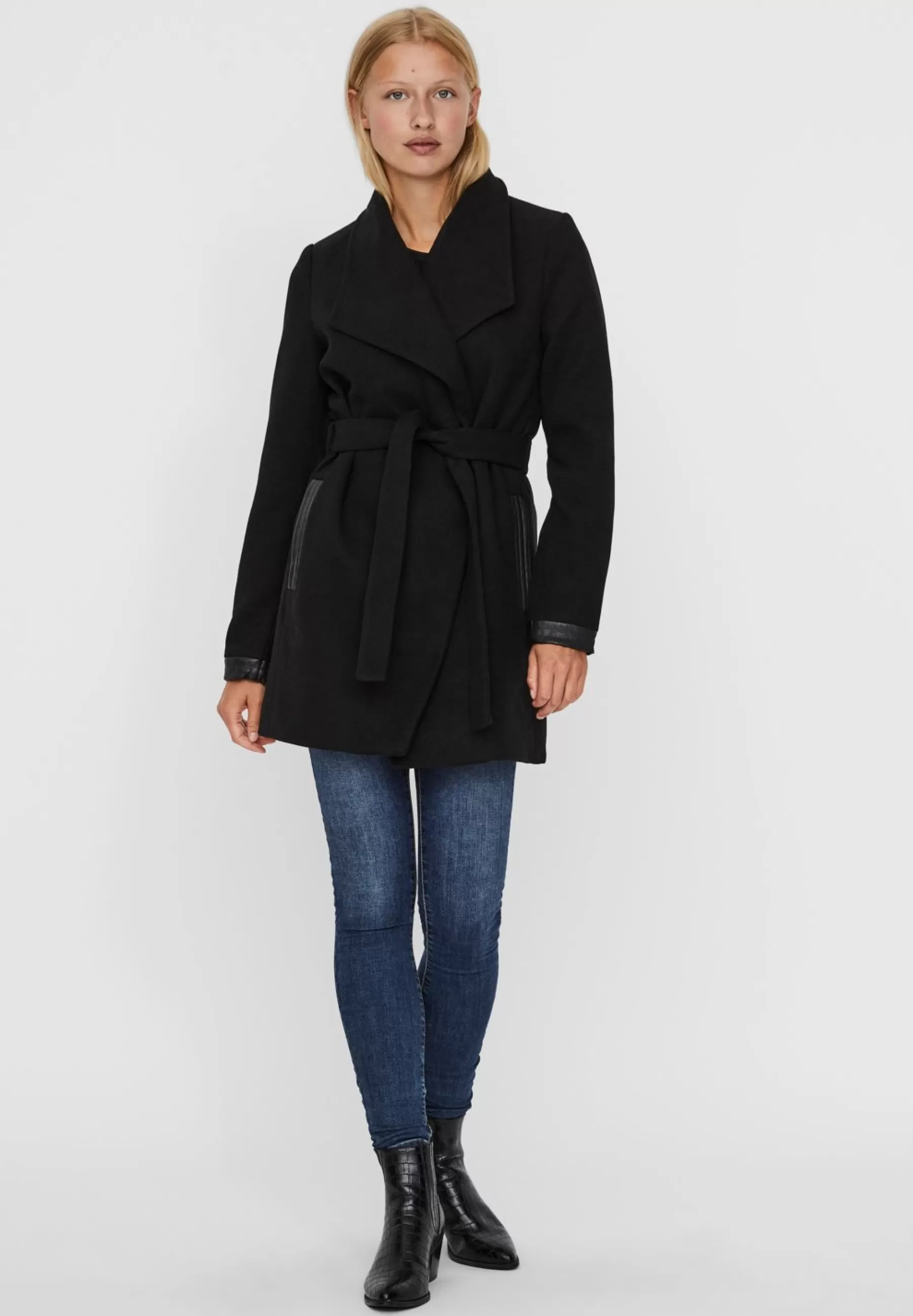 Vmcalasissel Jacket - Manteau Court | Vero Moda Fashion